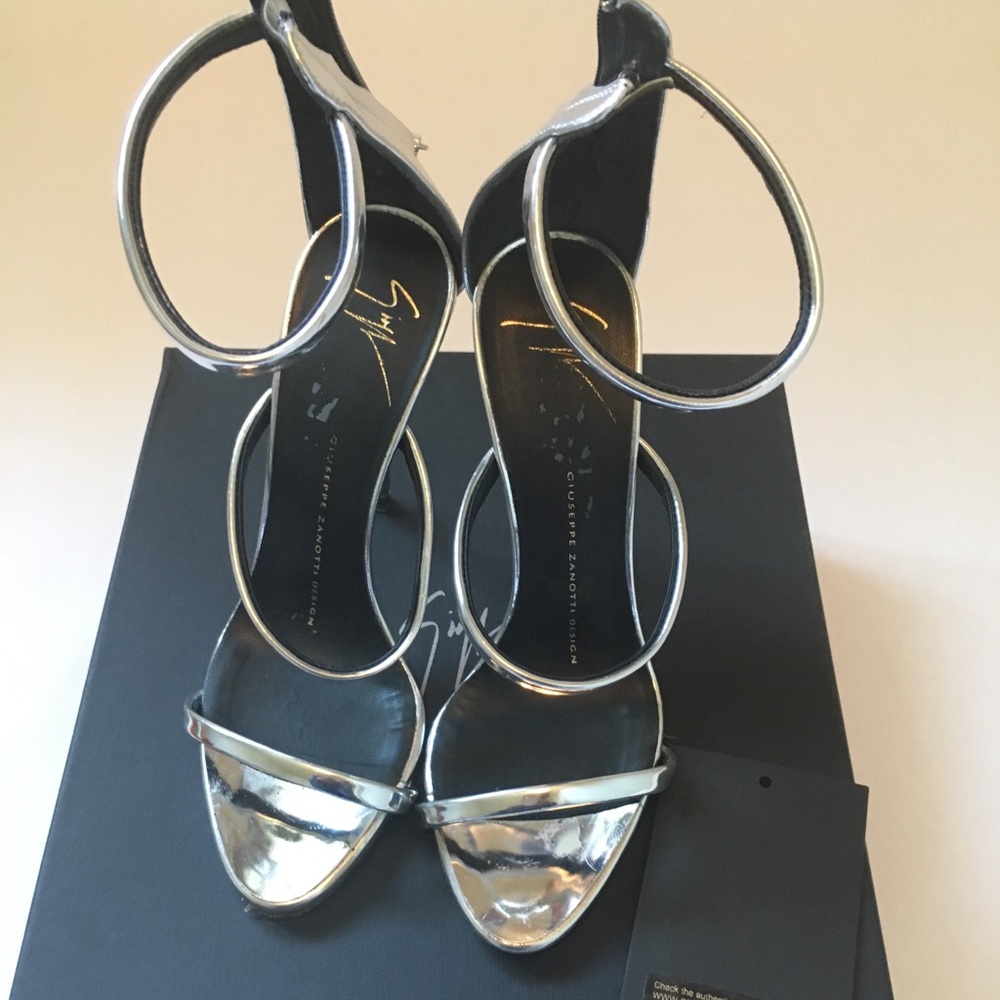 Giuseppe Zanotti three strap Shooting Sandal